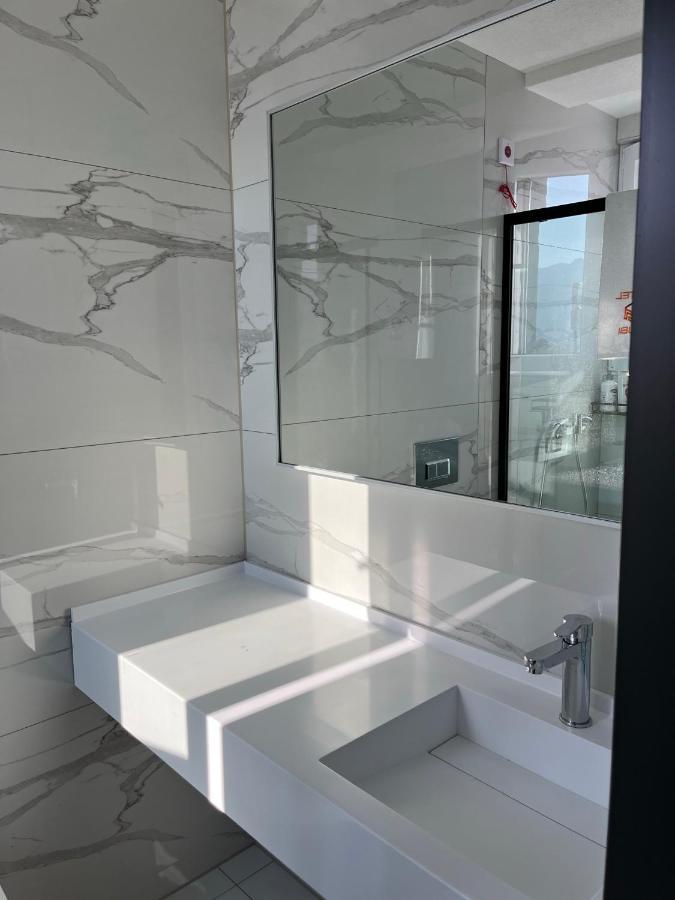 Kubi Hotel Struga Dış mekan fotoğraf