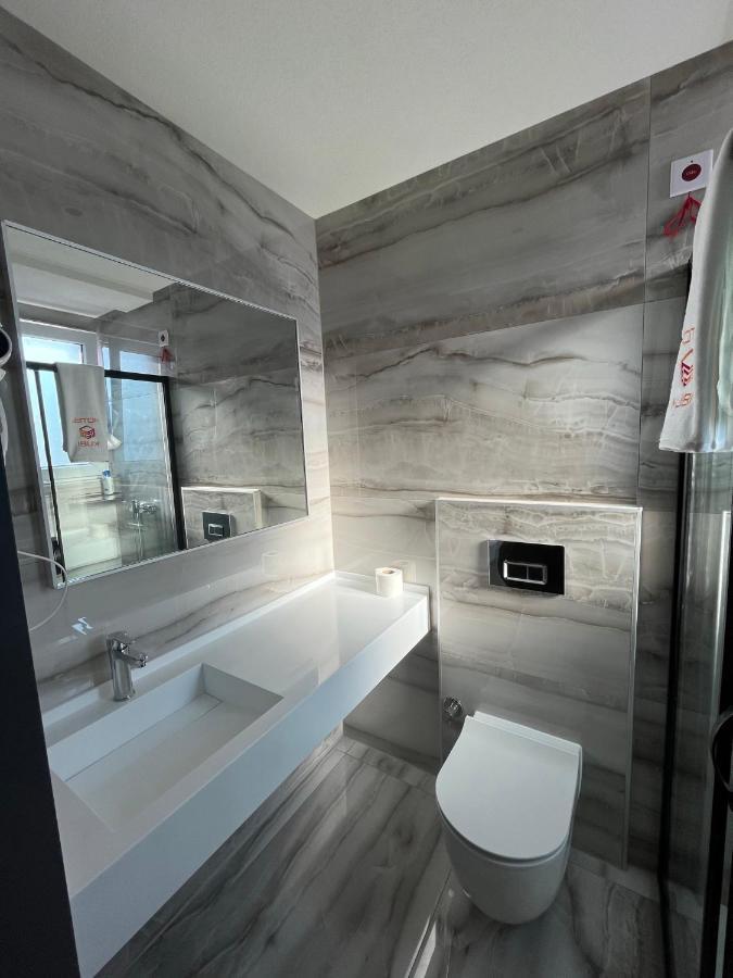 Kubi Hotel Struga Dış mekan fotoğraf